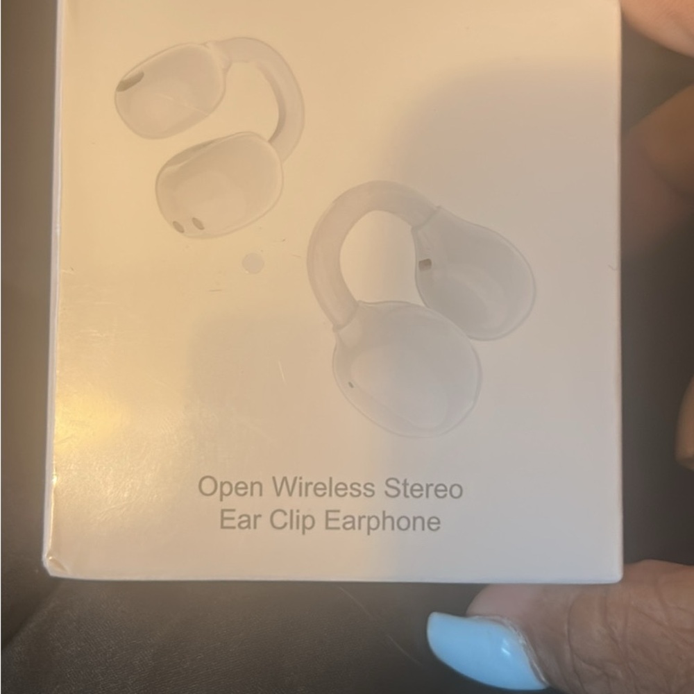 Wireless Stereo Ear Clip Earphones - White